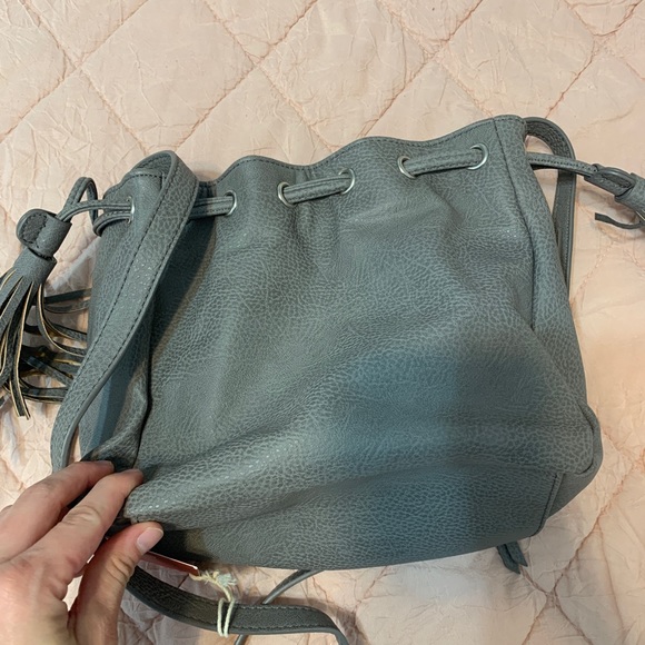 Gray off the shoulder purse - Picture 4 of 8